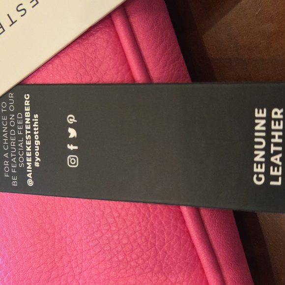 Aimee Kestenberg Vibrant Pink Crossbody Bag - Picture 5 of 6